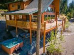 At Whitefish Lakeview Escape, rustic charm meets Montana luxury.